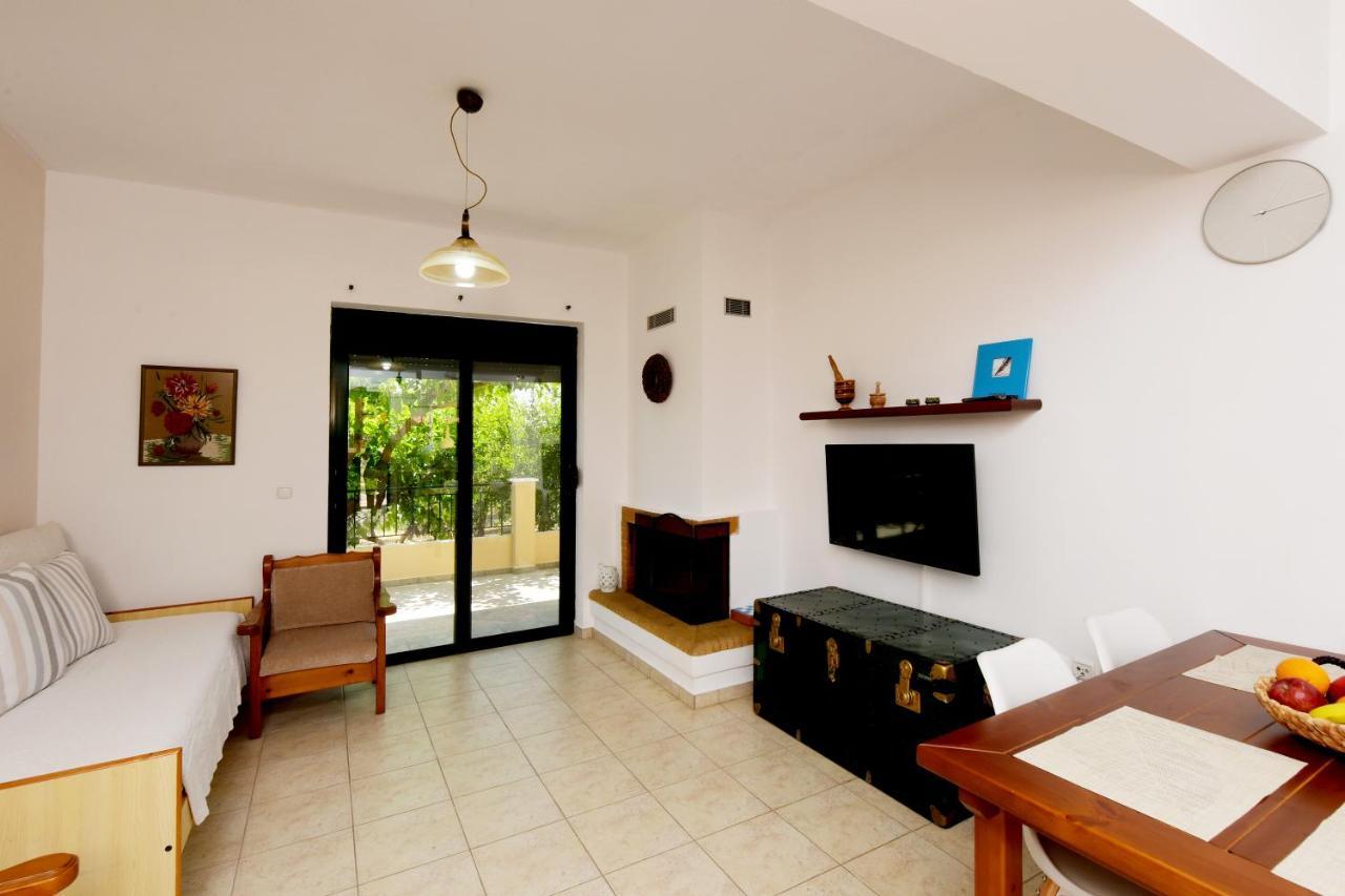 Apartament Athina's In Olive Grove *